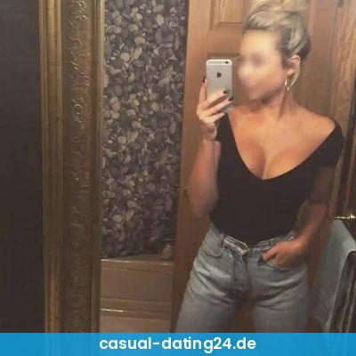 Denise, 34 – Friedrichshafen